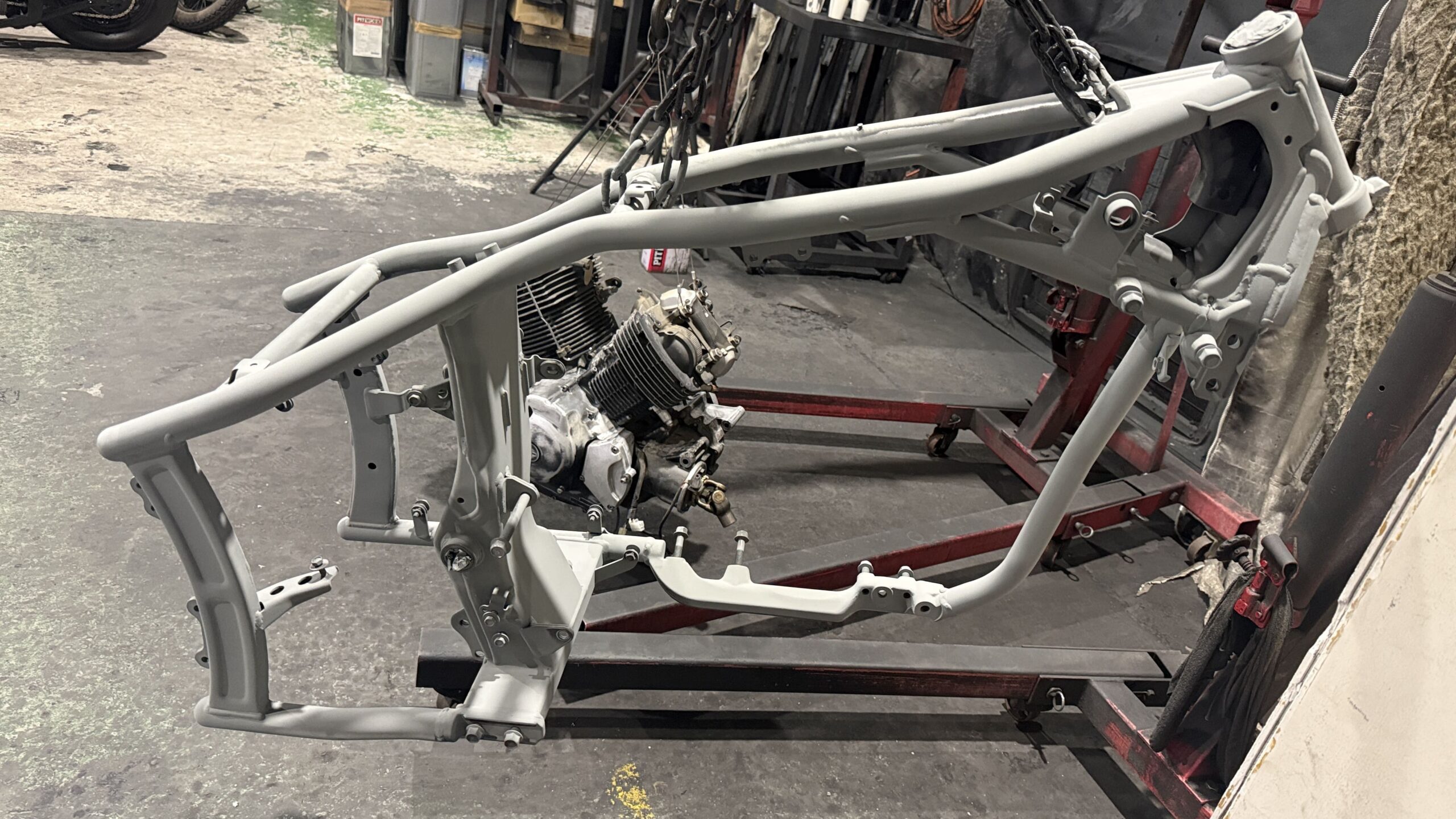 ドラッグスター１１００在庫車両製作中！